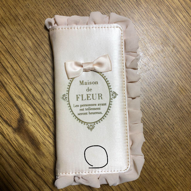 エムシーエム iphone8plus カバー 革製 | Maison de FLEUR - ブランドロゴフリルiPhoneケースの通販 by ありさ's shop｜メゾンドフルールならラクマ
