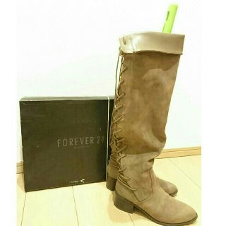 フォーエバートゥエンティーワン(FOREVER 21)のFOREVER21 ロングブーツ(ブーツ)