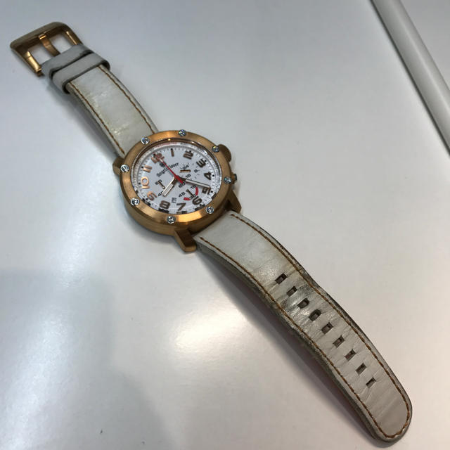 Angel Clover(エンジェルクローバー)のエンジェルクローバー  ラインストーン腕時計 ホワイト ゴールド メンズの時計(腕時計(アナログ))の商品写真