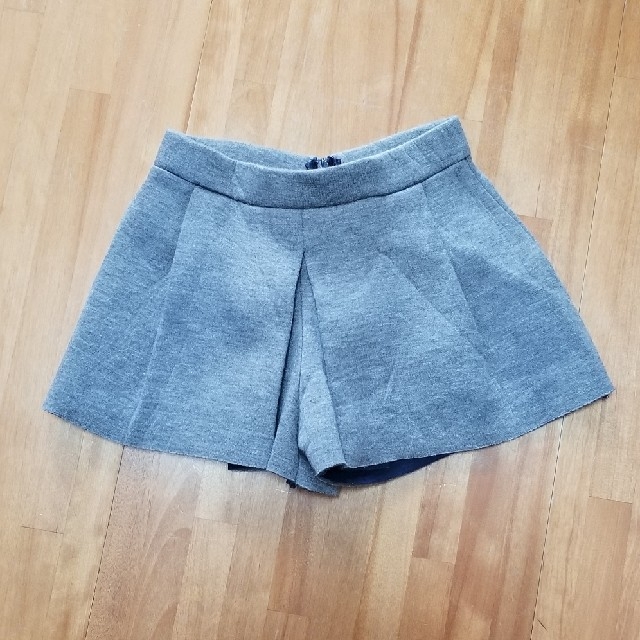 ZARA(ザラ)のZARAのショートパンツ キッズ/ベビー/マタニティのキッズ服女の子用(90cm~)(パンツ/スパッツ)の商品写真