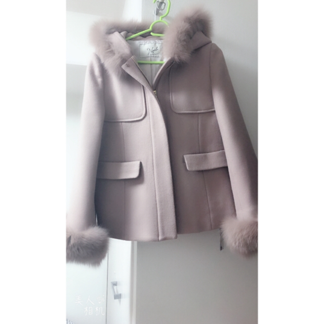 Noela(ノエラ)のnoela レディースのジャケット/アウター(毛皮/ファーコート)の商品写真