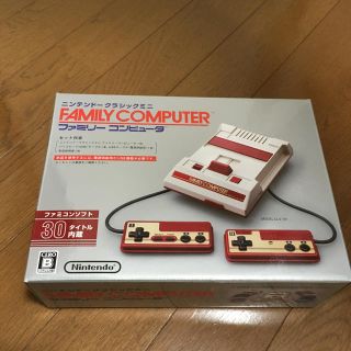 ニンテンドウ(任天堂)のファミリーコンピュータ ファミコン ニンテンドークラシックミニ(家庭用ゲーム機本体)