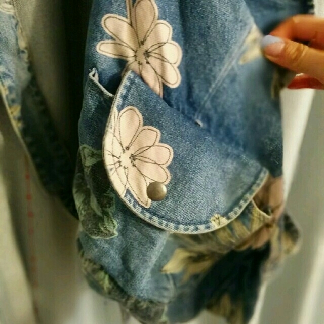 TOPSHOP(トップショップ)の日本撤退したTOPSHOPの花柄リュック レディースのバッグ(リュック/バックパック)の商品写真