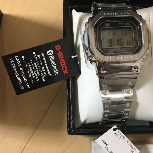 G-SHOCK(ジーショック)の新品未使用 GーSHOCK GMW-B5000D-1JF ORIGIN シルバー メンズの時計(腕時計(デジタル))の商品写真