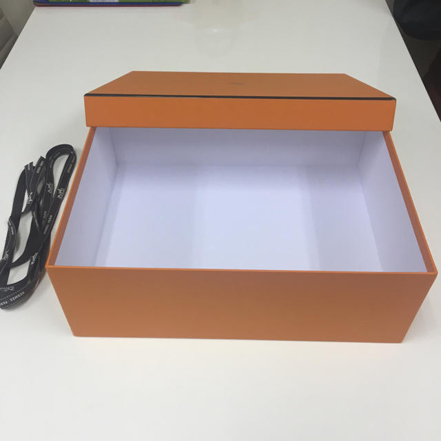 HERMES - エルメス 空き箱 大サイズの通販 by ハウオリ HERMES - エルメス 空き箱 大サイズの通販 by ハウオリ