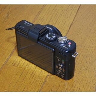 超美品！LUMIX DMC-LX5・ DMW-LVF1・専用ジャケット付