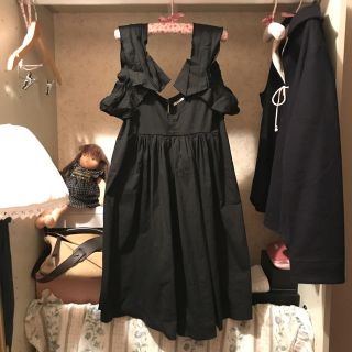 ミュウミュウ(miumiu)のmiumiu correction one-piece.(ひざ丈ワンピース)