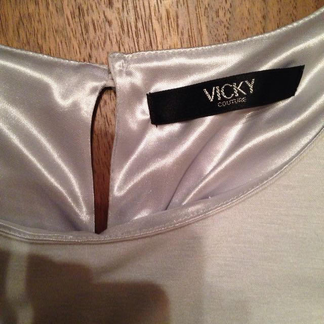 VICKY(ビッキー)のVICKY アイスグレーワンピース レディースのワンピース(ひざ丈ワンピース)の商品写真