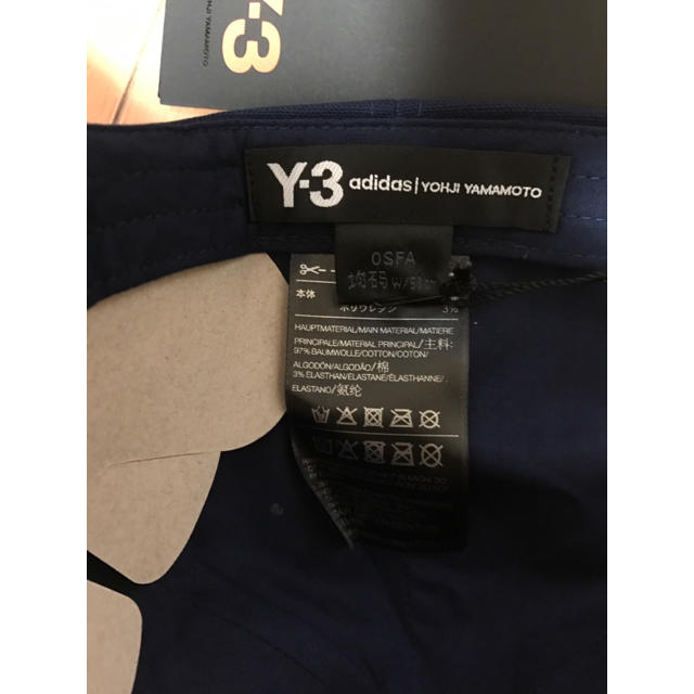 Y-3(ワイスリー)の新品未使用☆ Y-3 ストリートキャップ メンズの帽子(キャップ)の商品写真