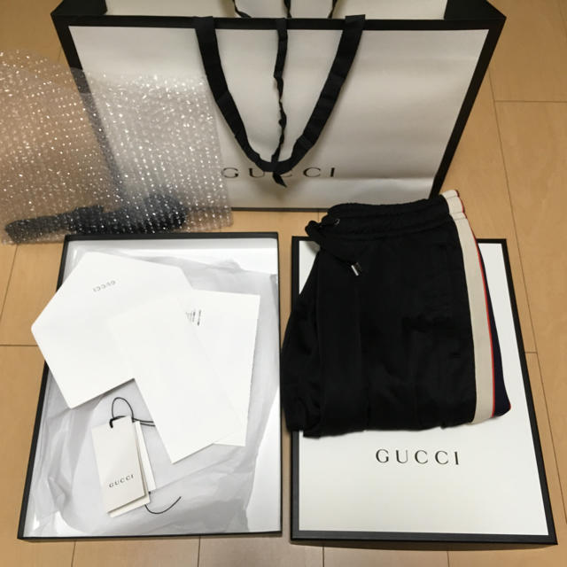 得価新品 Gucci GUCCI XS テクニカルジャージー パンツ ブラック 臣着 希少の通販 by うたぽん's shop｜グッチならラクマ 