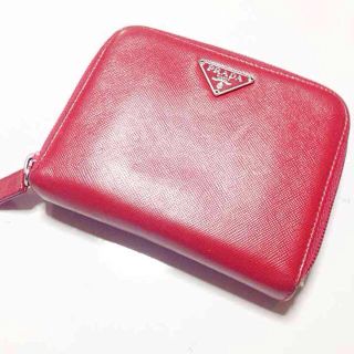 プラダ(PRADA)のプラダ 二つ折り 財布 赤 レッド(財布)