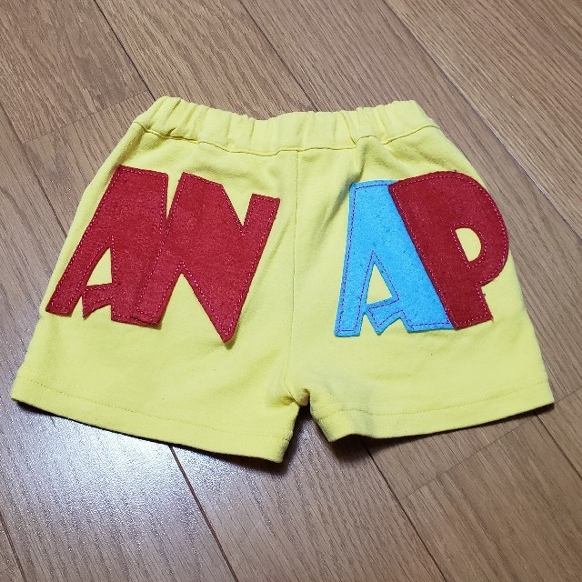 ANAP Kids(アナップキッズ)のANAPキッズ　ロゴショートパンツ　90　イエロー　 キッズ/ベビー/マタニティのキッズ服女の子用(90cm~)(パンツ/スパッツ)の商品写真