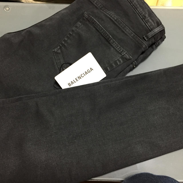 Balenciaga(バレンシアガ)のダブリュー7326様専用 バレンシアガ 黒スキニー メンズのパンツ(デニム/ジーンズ)の商品写真