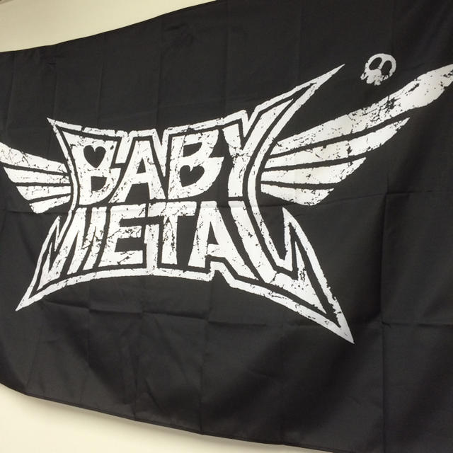 BABY METAL（ベビーメタル）★FLAG（旗）★ブラック×ホワイト