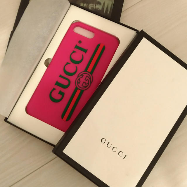 Gucci - GUCCI ラバーiPhoneケースの通販 by 1255's shop｜グッチならラクマ