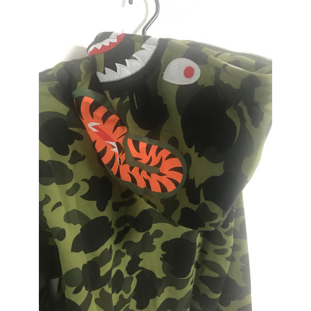 A BATHING APE(アベイシングエイプ)のa bathing ape シャークパーカーL メンズのトップス(パーカー)の商品写真