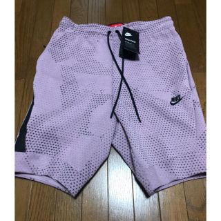 ナイキ(NIKE)のNIKE TECK FLEECE(ショートパンツ)