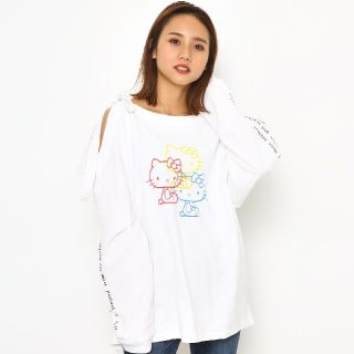 ロデオクラウンズ(RODEO CROWNS)の売約済み HELLO KITTY リボンロングTシャツ ホワイト フリーサイズ(Tシャツ(長袖/七分))