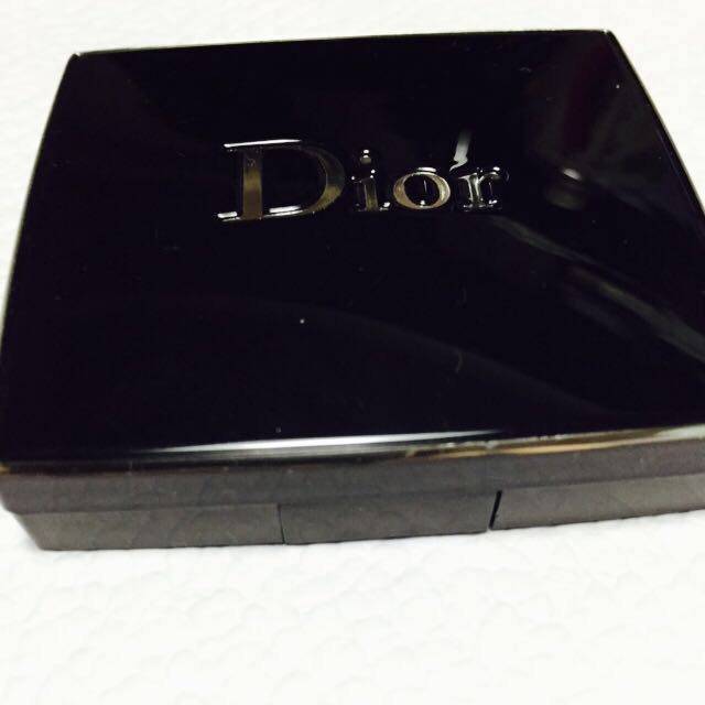 Christian Dior(クリスチャンディオール)のディオール アイシャドウ コスメ/美容のベースメイク/化粧品(その他)の商品写真