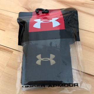 アンダーアーマー(UNDER ARMOUR)のアンダーアーマー  リストバンド 半額以下！(バングル/リストバンド)