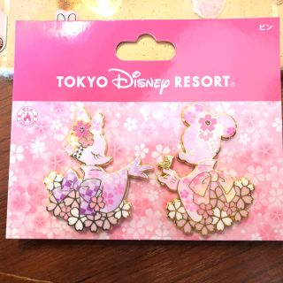 ディズニー 金 バッジ/ピンバッジの通販 49点 | Disneyのエンタメ