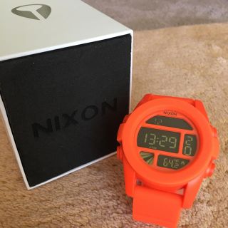 値下げしました　Nixon