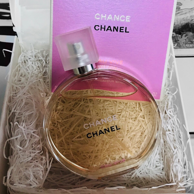 CHANEL(シャネル)の【新品】”TAKE A CHANCE!” CHANEL CHANCE 100ml コスメ/美容の香水(香水(女性用))の商品写真