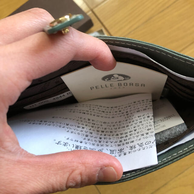 PELLE BORSA(ペレボルサ)のPELLE BORSA 新品財布 レディースのファッション小物(財布)の商品写真