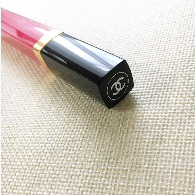 CHANEL(シャネル)のCHANEL Rouge COCO GLOSS コスメ/美容のベースメイク/化粧品(リップグロス)の商品写真