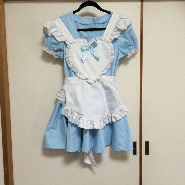 BODYLINE(ボディライン)の☆購入依頼受付済み！☆ レディースのワンピース(ひざ丈ワンピース)の商品写真