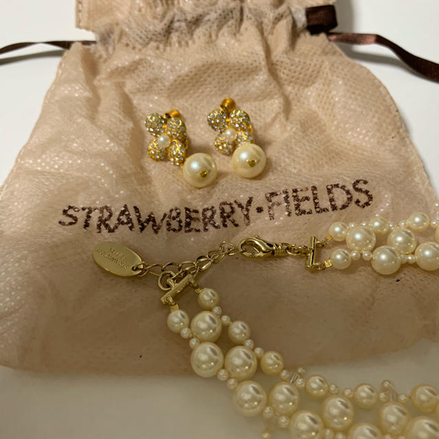 STRAWBERRY-FIELDS(ストロベリーフィールズ)のストロベリーフィールズ ネックレス イヤリング レディースのアクセサリー(ネックレス)の商品写真