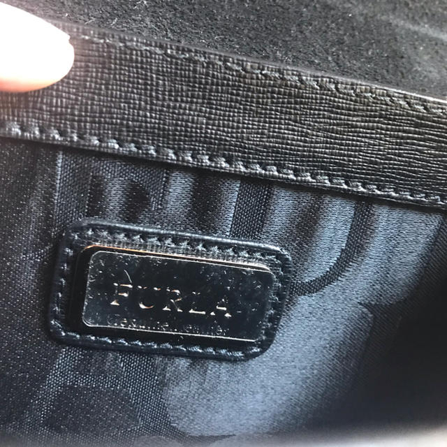 美品!フルラ メトロポリス ONYX FURLA 2