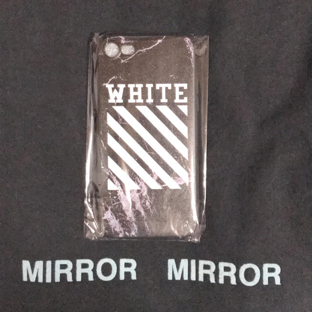 エムシーエム iphone8 ケース 新作 | OFF-WHITE - ((最安値))iPhone7、8兼用ケースの通販 by ポケモンshop｜オフホワイトならラクマ