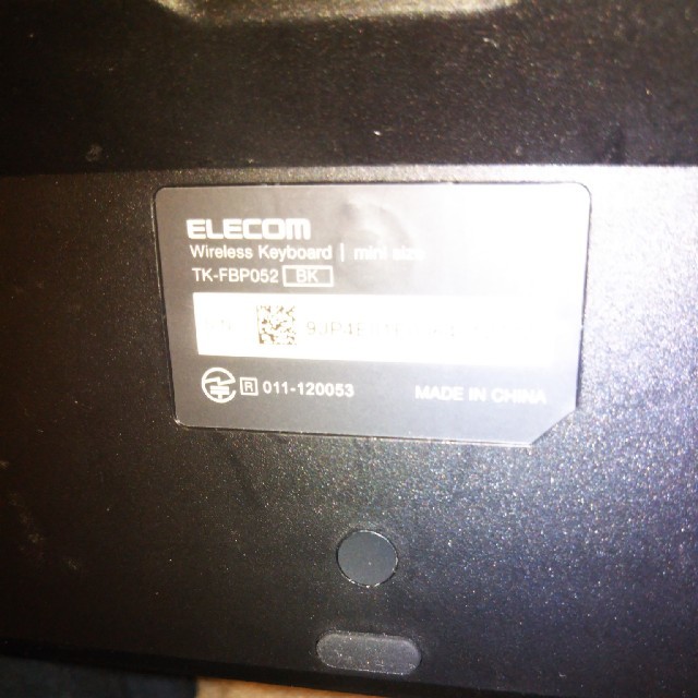 ELECOM(エレコム)の値下げ!Bluetooth ワイヤレスキーボード スマホ/家電/カメラのPC/タブレット(PC周辺機器)の商品写真