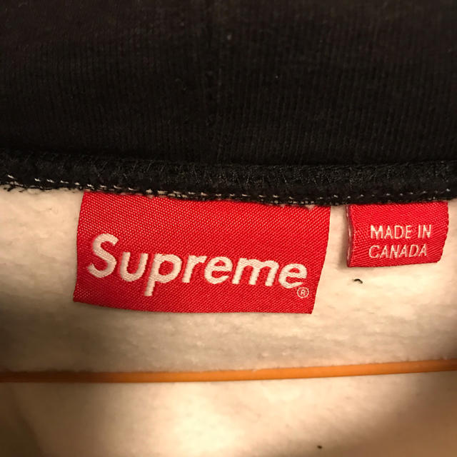 Supreme(シュプリーム)の17A/W Supreme Blocked Hooded Sweatshirt  メンズのトップス(パーカー)の商品写真