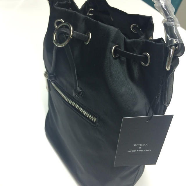 EMODA(エモダ)のAAA 宇野実彩子 EMODA コラボ バッグ ブラック レディースのバッグ(ショルダーバッグ)の商品写真
