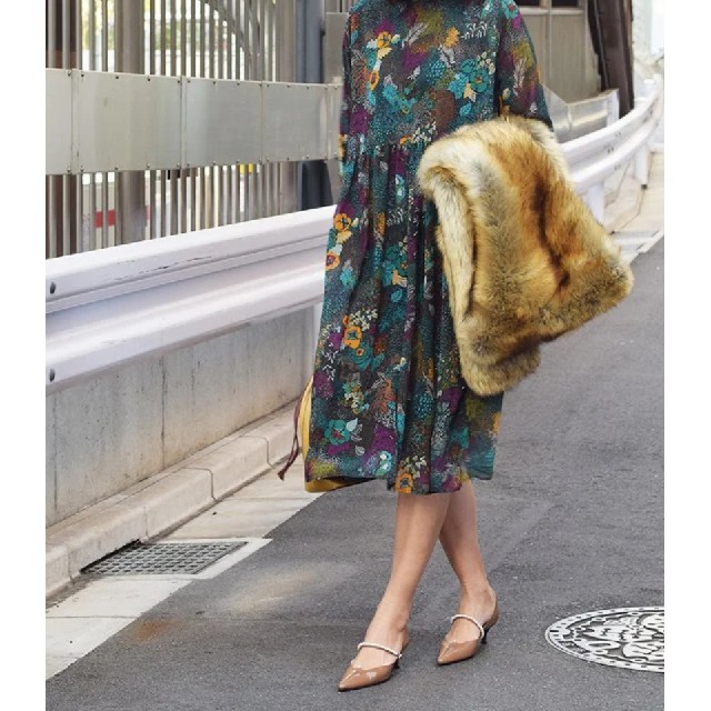 Ameri VINTAGE(アメリヴィンテージ)のamerivintage BOTANICAL PRINT DRESS レディースのワンピース(ひざ丈ワンピース)の商品写真