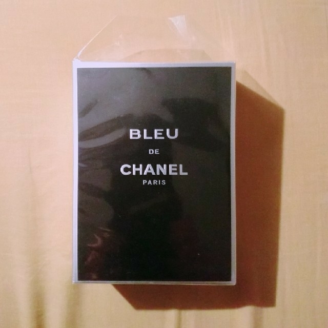 CHANEL(シャネル)のbleu de chanel ブルードゥシャネル オードトワレ 100ml コスメ/美容の香水(ユニセックス)の商品写真