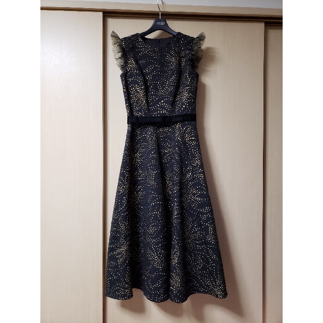 新品☆ TADASHI SHOJI サイズ0 ブラック　158