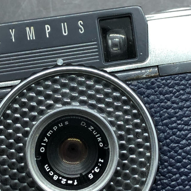 OLYMPUS(オリンパス)の【完動品】OLYMPUS  PEN EE フィルムカメラ【極美品】 スマホ/家電/カメラのカメラ(フィルムカメラ)の商品写真