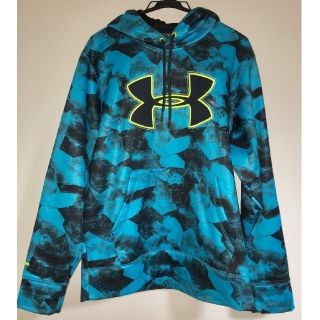 アンダーアーマー(UNDER ARMOUR)の新品・未使用品 UNDER ARMOUR 迷彩パーカー LGサイズ(パーカー)