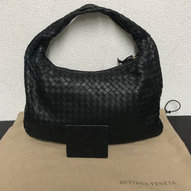 Bottega Veneta(ボッテガヴェネタ)のボッテガヴェネタ　ショルダーバッグ　黒　イントレチャート　レザー レディースのバッグ(ショルダーバッグ)の商品写真