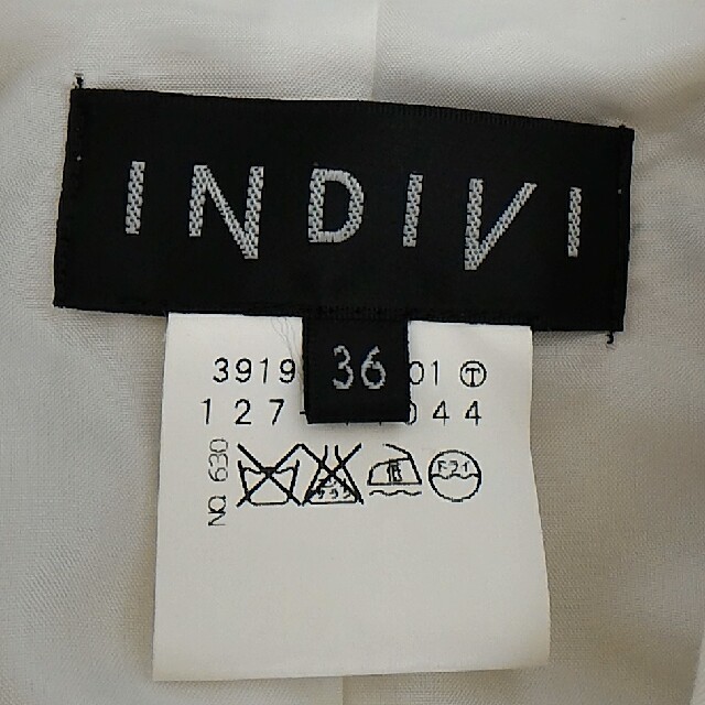 INDIVI(インディヴィ)のINDIVI訳ありジャケット（白） レディースのフォーマル/ドレス(スーツ)の商品写真