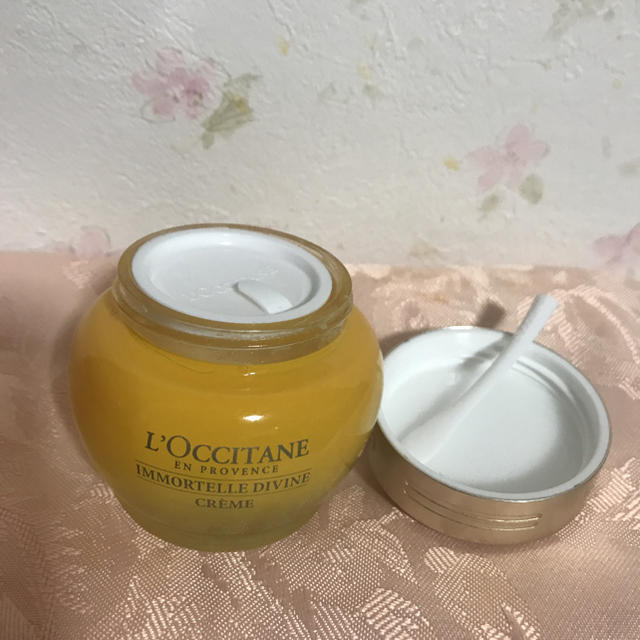 L'OCCITANE(ロクシタン)のロクシタン ディヴァイン クリーム コスメ/美容のスキンケア/基礎化粧品(フェイスクリーム)の商品写真