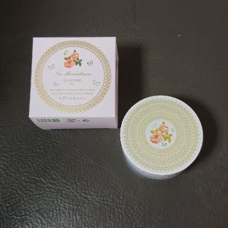 レメルヴェイユーズラデュレ(Les Merveilleuses LADUREE)のゆう様専用です ラデュレ イルミネイティング パウダー(フェイスパウダー)