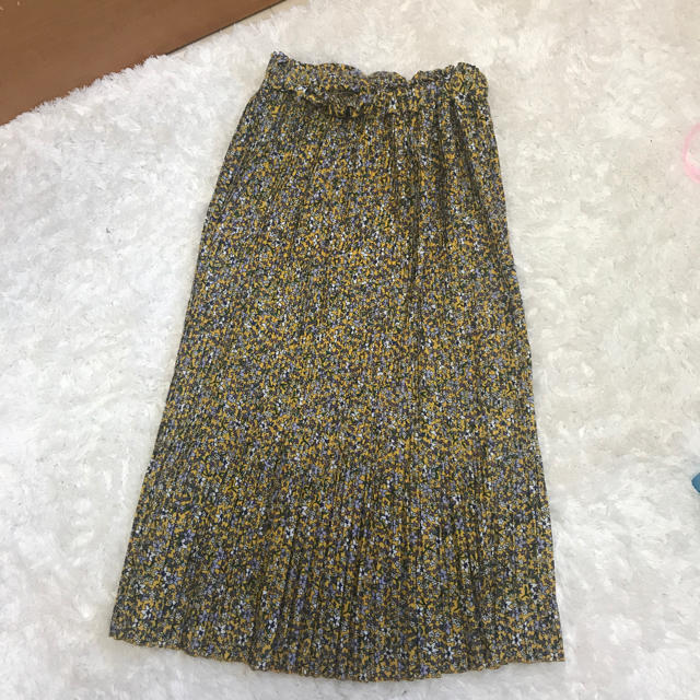 f♪様 専用ページmenidiom スカート レディースのスカート(ひざ丈スカート)の商品写真
