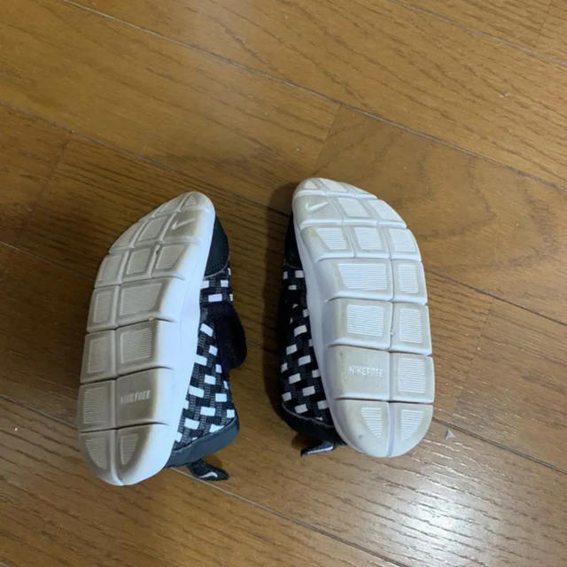 NIKE(ナイキ)のナイキ スニーカー キッズ/ベビー/マタニティのベビー靴/シューズ(~14cm)(スニーカー)の商品写真