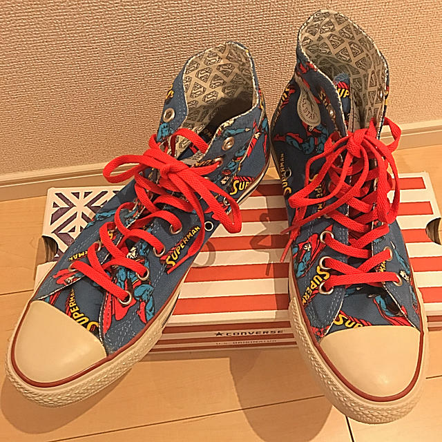 CONVERSE(コンバース)の《トアム様専用》コンバース ハイカットスニーカー スーパーマン レディースの靴/シューズ(スニーカー)の商品写真