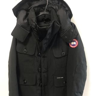 カナダグース(CANADA GOOSE)の国内正規品 Mサイズ カナダグース ラッセル 美品(ダウンジャケット)