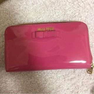 miumiu - ミュウミュウ 保証書あり!ピンク 長財布の通販 by rin0910's